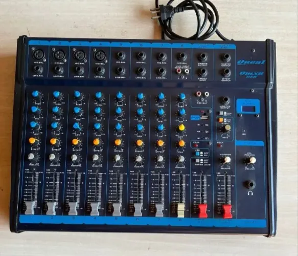 MESA DE SOM ONEAL OMX-8 USB SEMI NOVA 