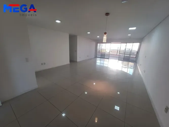 Condominio Astoria para aluguel com 225 metros quadrados com 4 quartos em Meireles - Forta