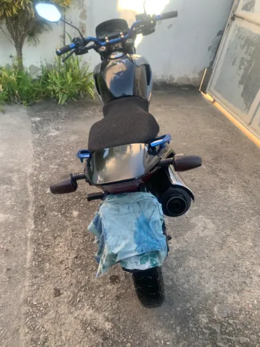 Vendo falcon 2005 inteira !