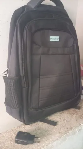 Mochila preta 