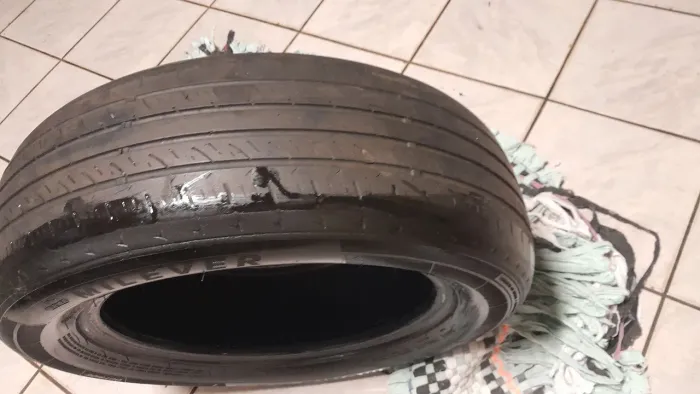5 PNEUS 185 65 15 SEMI NOVOS EXCELENTES+ 1 RODA ARO 13 COM PNEU.
