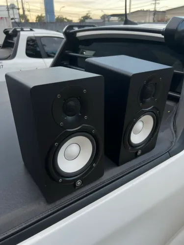Monitor de áudio Yamaha HS-5