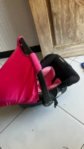 bebê conforto Cosco