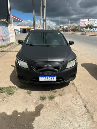 Chevrolet Onix Hatch LS 1.0 8V Flex Power Mec. 4P 2013