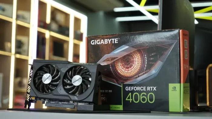 Placa de Vídeo Seminova - RTX 4060 8GB Gigabyte WindForce OC por R$ 1.999