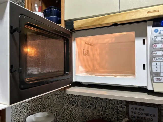 Forno microondas Electrolux