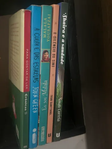 Livros baratinhos a venda