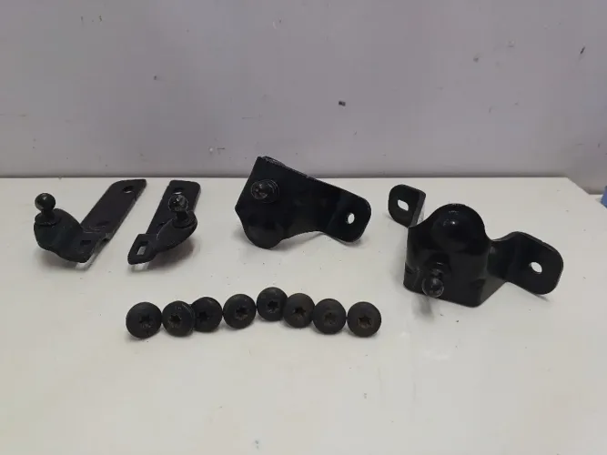 Kit Suportes Amortecedor Tampa Traseira Bmw 114i 116i 118i