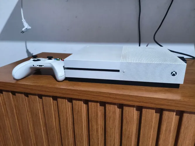 Xbox One S 1tb