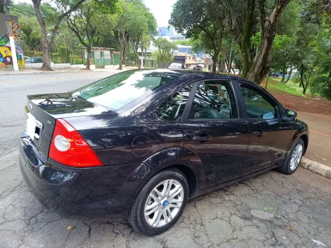 Ford Focus Sedan 2.0 16v/2.0 16V Flex 4P Aut. 2013