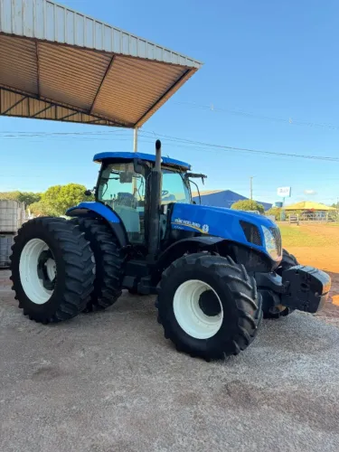 Trator New Holland T7 260 Ano 2019