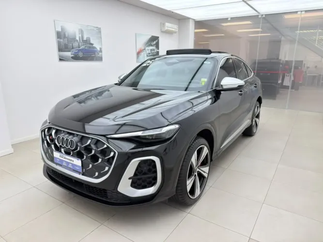 Audi Q5 Black 2.0 TFSI Quattro S Tronic 2025