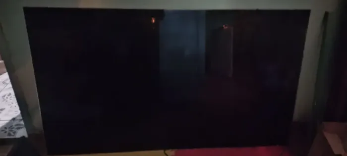Samsung 4k Q7F leia a discrição troco por celular