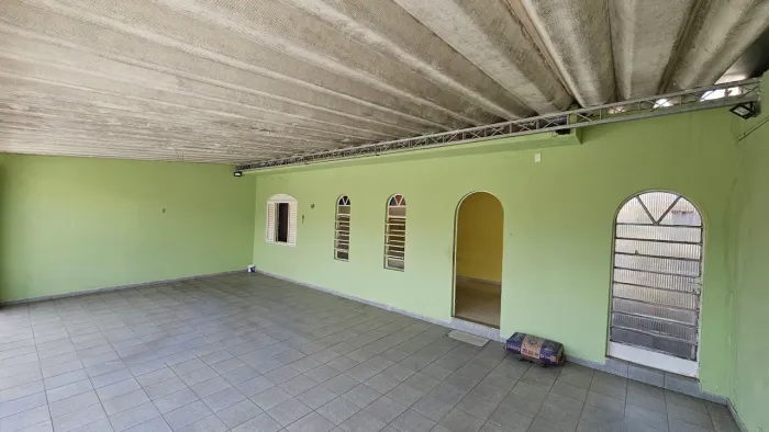 CASA À VENDA NA VILA ESTER - SÃO JOSÉ DOS CAMPOS/SP