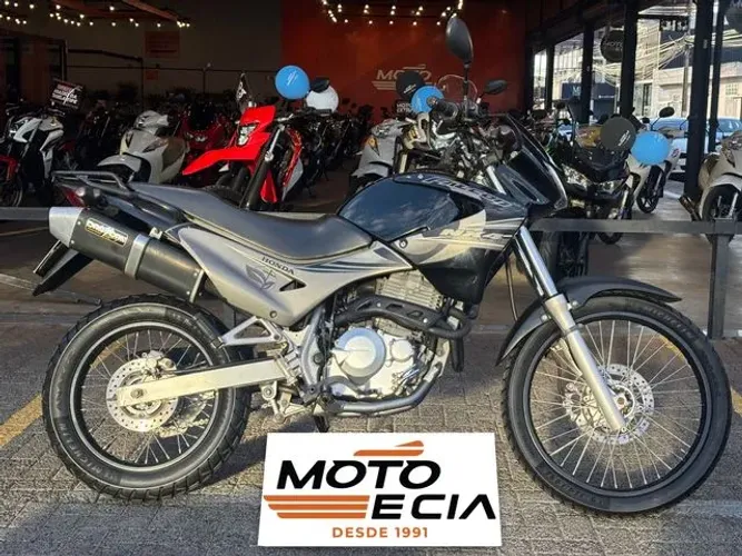 Honda NX-4 FALCON 400