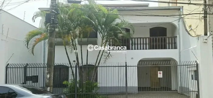 Casa para alugar com 05 quartos na Vila Lucy em Sorocaba/SP.