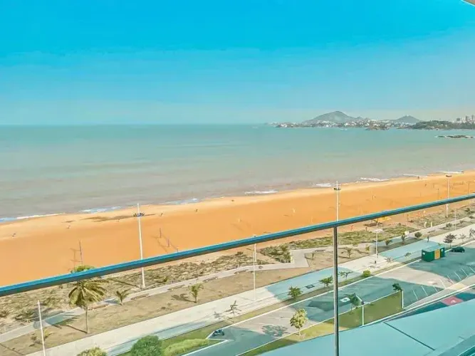 Luxuosa Cobertura Mobiliada Frente Mar em Mata da Praia - Vitória ES