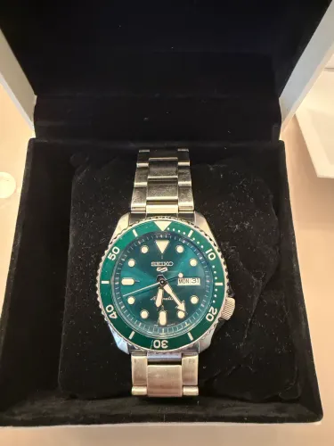 Relógio Seiko Diver Verde
