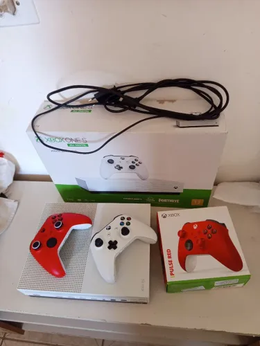 XBOX ONE S ALL DIGITAL NOVO