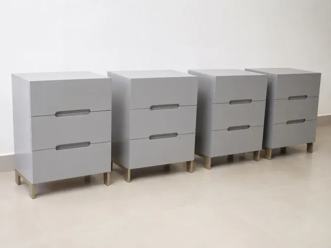 Mesa de cabeceiras (criado mudo) 4 unidades venda por unidade