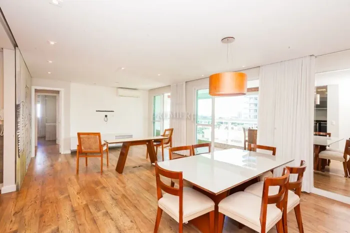 Exclusividade e Conforto no Ecoville | Apartamento mobiliado de 128 m² para Locação