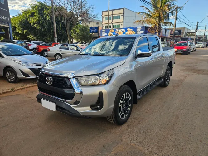 Toyota Hilux CD SRV 4X4 2.8 TDI Diesel Aut. 2022