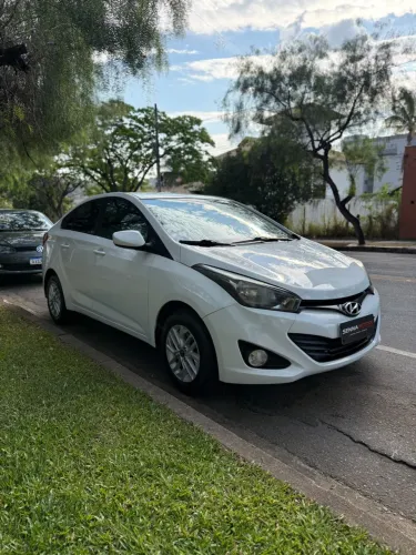 Hyundai HB20S C.style/c.plus1.6 Flex 16V Aut. 4P 2015