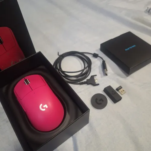 Mouse PRO X Superlight magenta