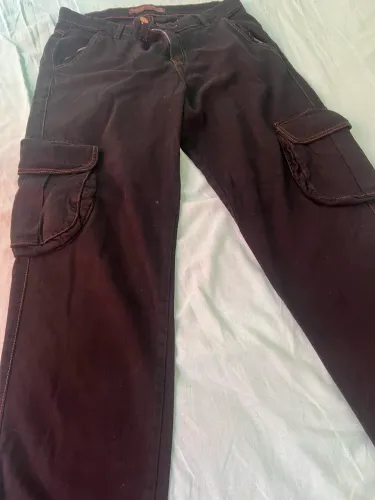 Vende se calça cargo tamanho 44 contanto *