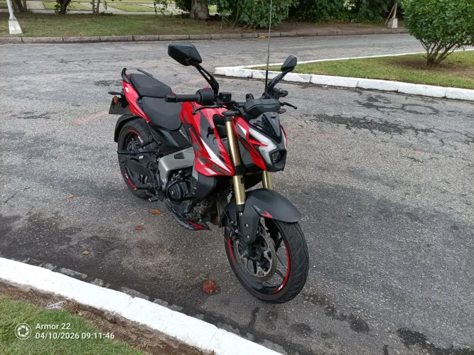 BAIXEI PARA VENDER BAJAJ DOMINAR NS400z