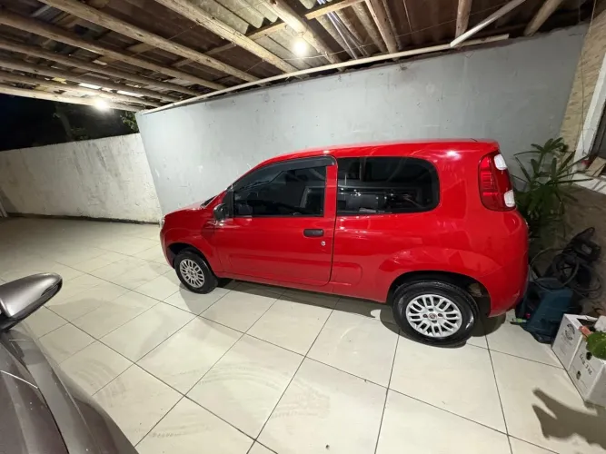 Fiat Uno Vivace 1.0 EVO Fire Flex 8V 3P 2014