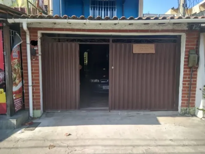 Alugo Casa em Realengo