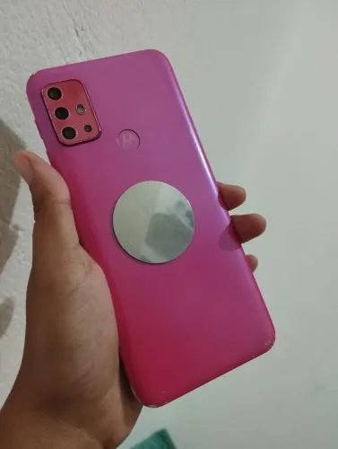 Moto G20 com tela quebrada
