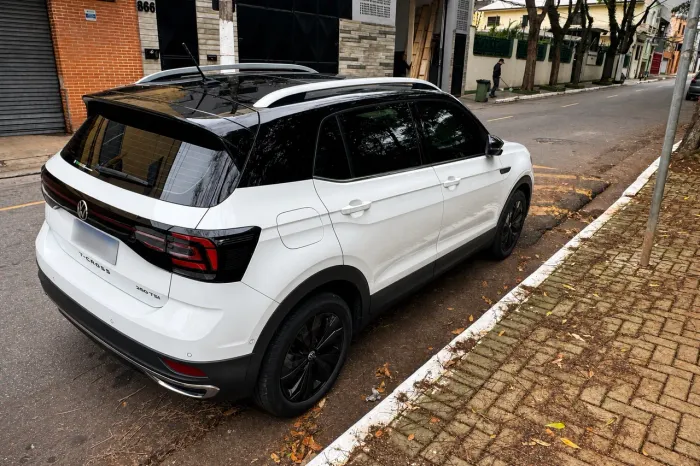 Volkswagen T-Cross Highline 1.4 TSI Flex 16V 5P AUT 2024