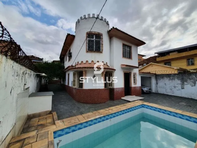 Duas Casas Duplex com 5 Quartos, Piscina e Churrasqueira em Higienópolis! PA01X