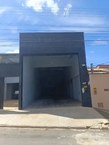 GALPÃO PARA LOCAÇÃO - CIDADE VERDE