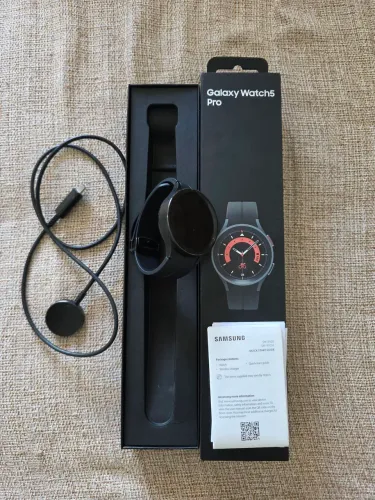 Samsung Galaxy watch 5 pro 