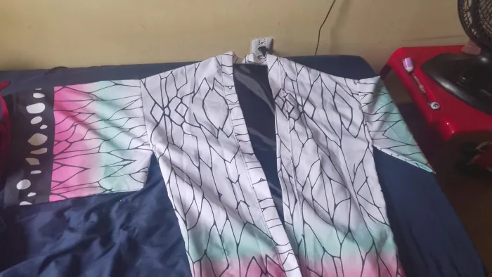 Cosplay Shinobu, Demon Slayer.<br>Tamanho GG, nunca usado.<br>R$ 376