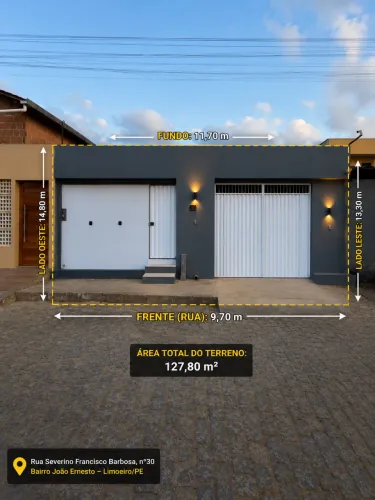 Casa com piscina 2 quartos garagem bem localizada