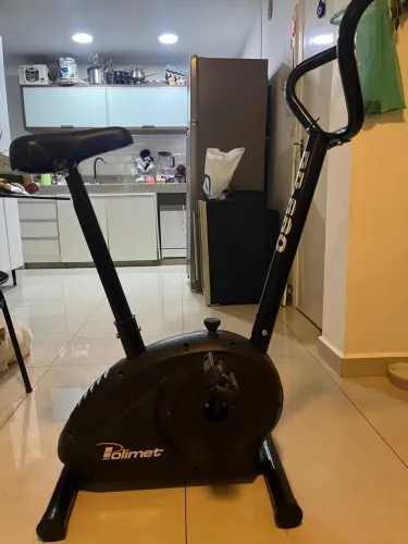 Bicicleta ergométrica Polimet BP-880