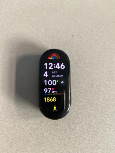 Xiaomi Mi Band 9 AMOLED - Estado Nova + Carregador Original