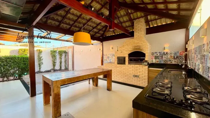 Casa Duplex de Alto Padrão | Aldeia Parque Itatiaia | Colina de Laranjeiras Serra/ES