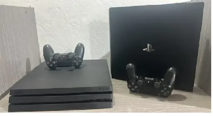Ps4 pro 1tb 4k seminovo aceitamos games como parte do pagamento