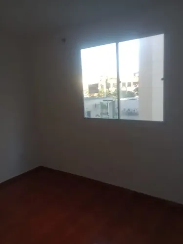 Alugo apartamento em Santa Cruz rj 