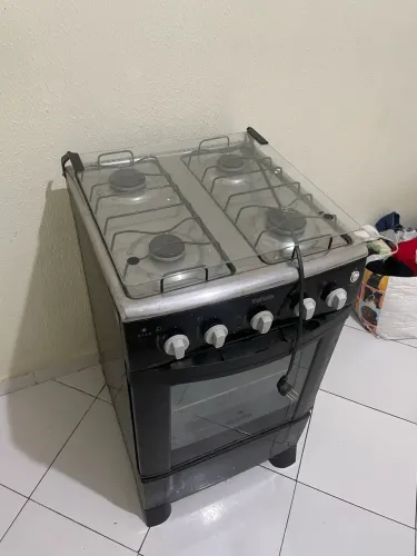 Fogão Itatiaia 4 bocas - R$300