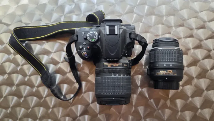 Nikon D5100 com lentes