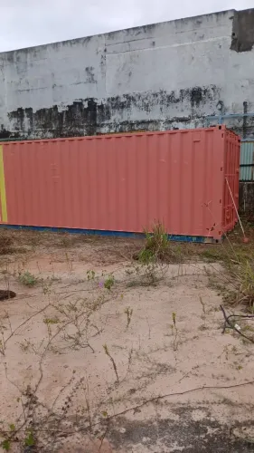CONTAINER