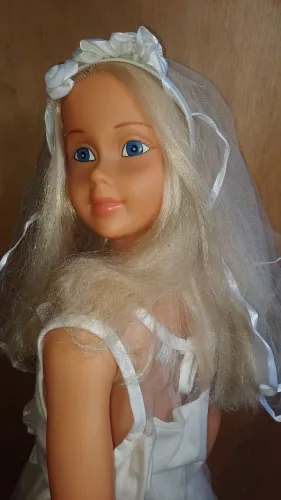 BONECA ANTIGA STEPHANY NOIVA