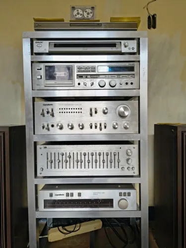 Som Vintage