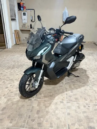 Honda ADV 150 2024